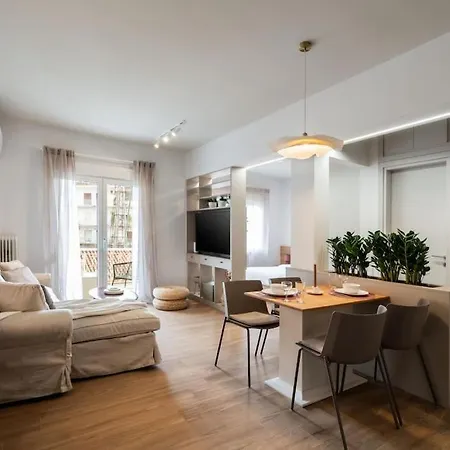 Glamorous 4th Fl In Kolonaki 6 Min To Syntagma Apartment